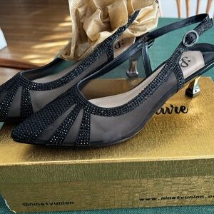 Lady Couture New never work in box! Black Mesh Slingback Heels.